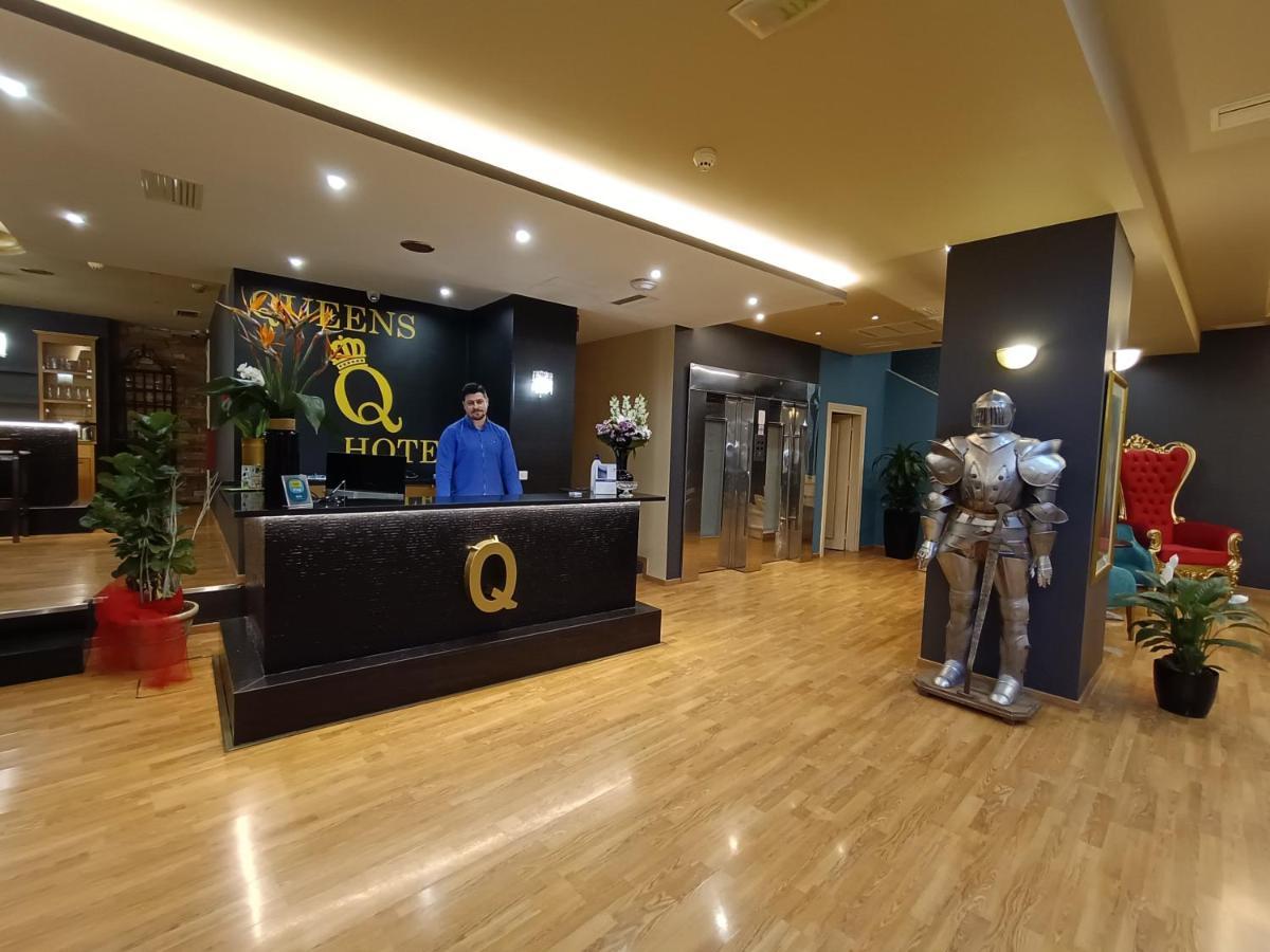 Queens Leriotis Hotel Pireo Esterno foto