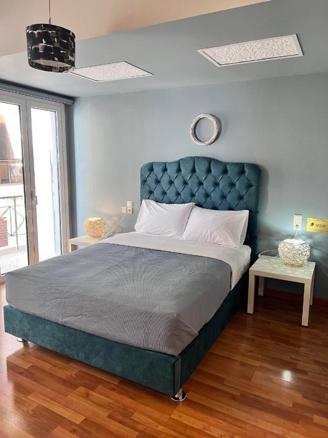 Queens Leriotis Hotel Pireo Esterno foto